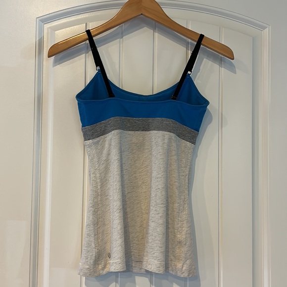 SALE ‼️- EUC Lululemon Tank Top - Picture 3 of 4